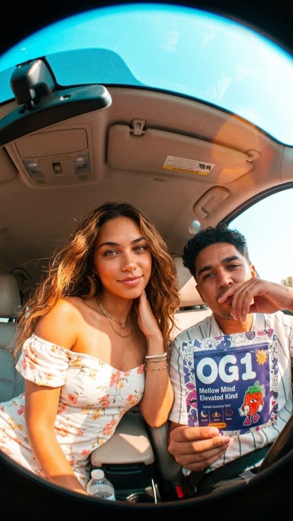 OG1 Lifestyle Moment 4
